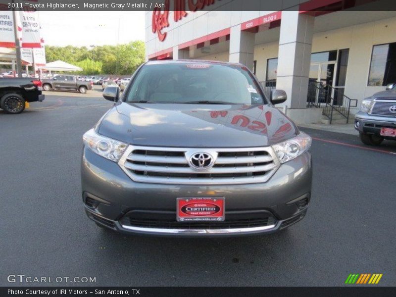 Magnetic Gray Metallic / Ash 2011 Toyota Highlander