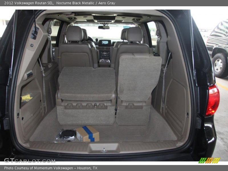 Nocturne Black Metallic / Aero Gray 2012 Volkswagen Routan SEL