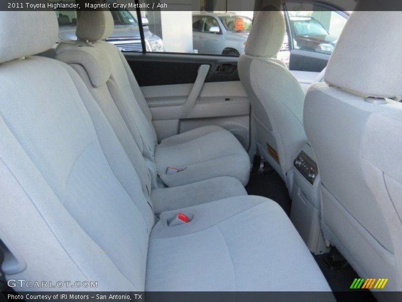 Magnetic Gray Metallic / Ash 2011 Toyota Highlander