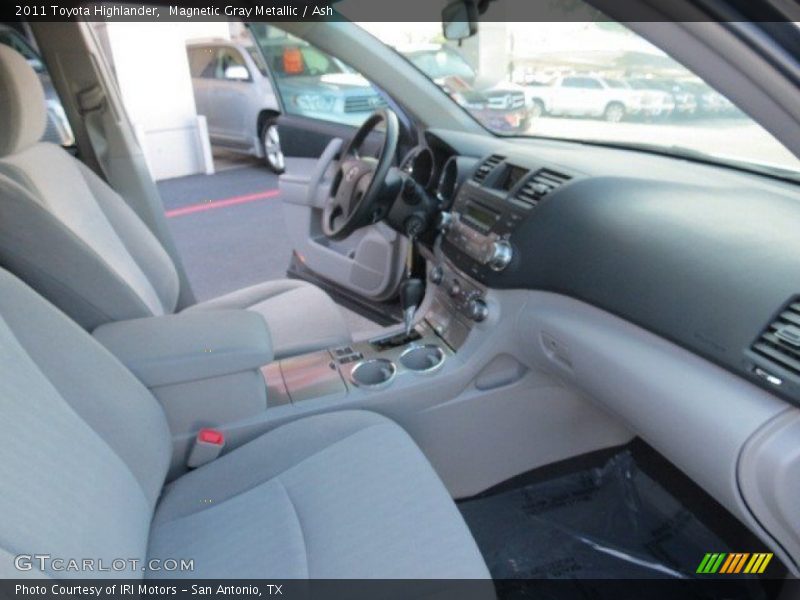 Magnetic Gray Metallic / Ash 2011 Toyota Highlander