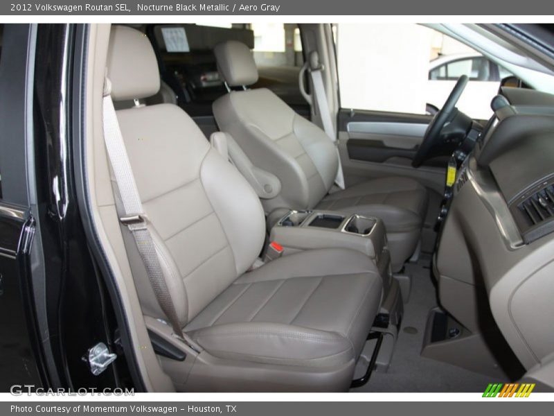 Nocturne Black Metallic / Aero Gray 2012 Volkswagen Routan SEL