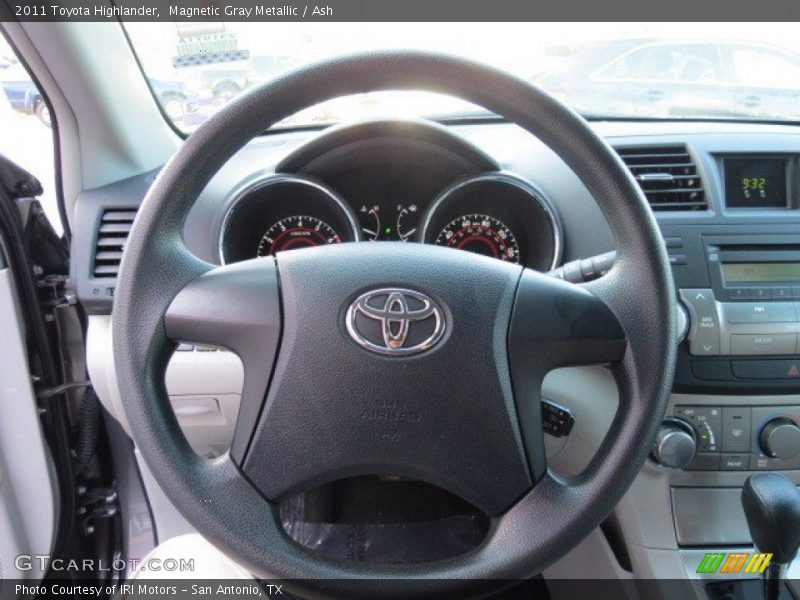 Magnetic Gray Metallic / Ash 2011 Toyota Highlander