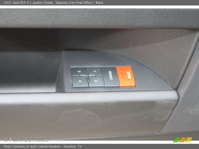 Daytona Grey Pearl Effect / Black 2007 Audi RS4 4.2 quattro Sedan