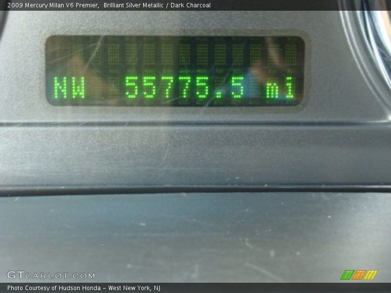 Brilliant Silver Metallic / Dark Charcoal 2009 Mercury Milan V6 Premier