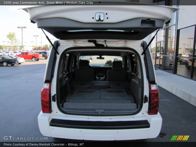 Stone White / Medium Slate Gray 2006 Jeep Commander 4x4