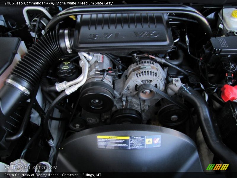 Stone White / Medium Slate Gray 2006 Jeep Commander 4x4