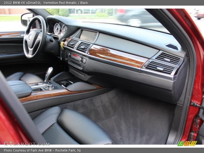 Dashboard of 2012 X6 xDrive50i