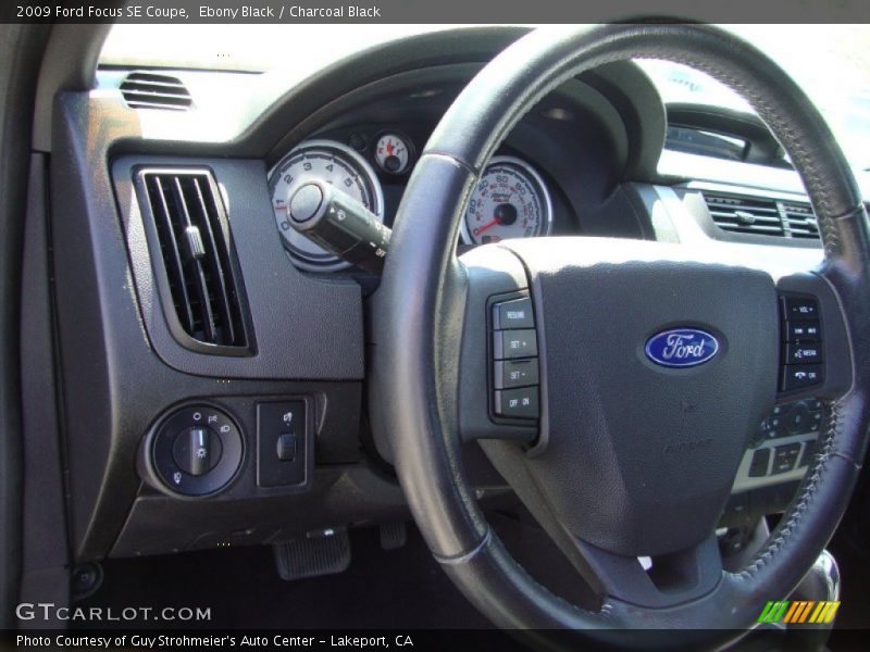 Ebony Black / Charcoal Black 2009 Ford Focus SE Coupe