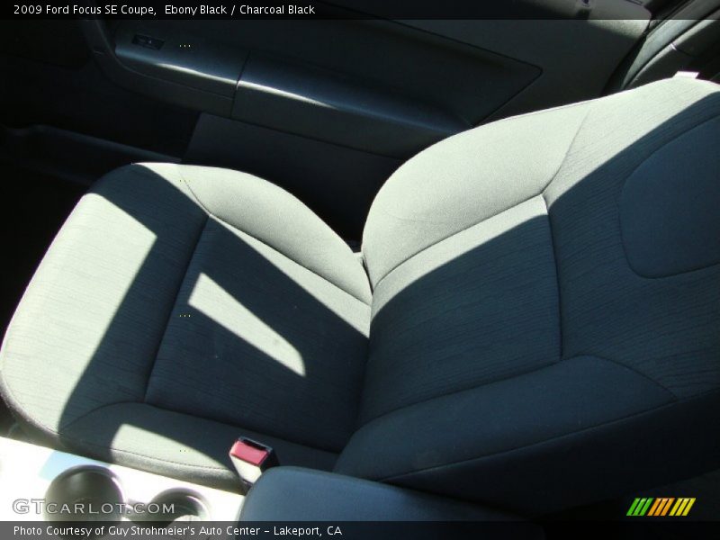 Ebony Black / Charcoal Black 2009 Ford Focus SE Coupe