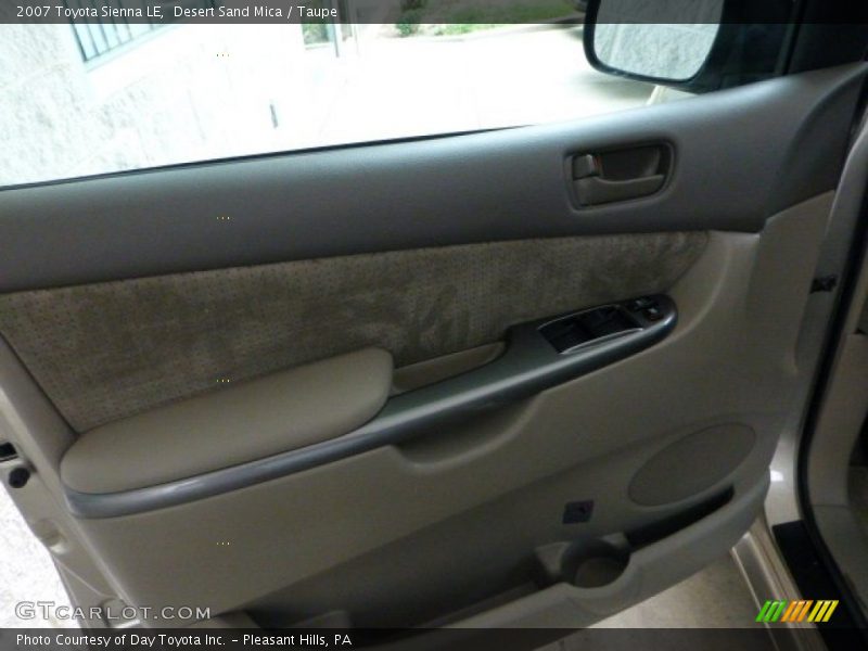 Desert Sand Mica / Taupe 2007 Toyota Sienna LE