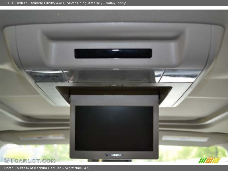 Silver Lining Metallic / Ebony/Ebony 2011 Cadillac Escalade Luxury AWD