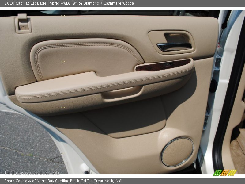 Door Panel of 2010 Escalade Hybrid AWD