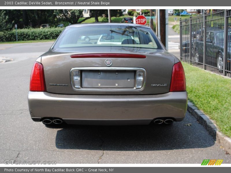 Bronzemist / Neutral Shale Beige 2003 Cadillac DeVille Sedan