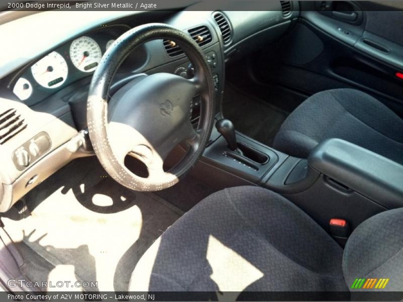 Bright Silver Metallic / Agate 2000 Dodge Intrepid