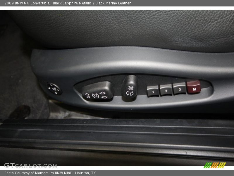 Controls of 2009 M6 Convertible