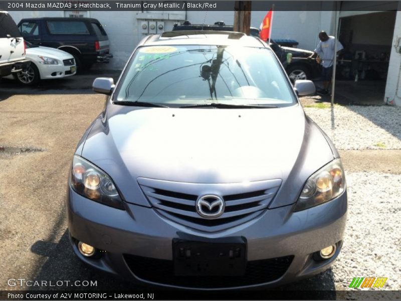 Titanium Gray Metallic / Black/Red 2004 Mazda MAZDA3 s Hatchback