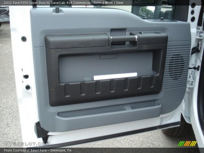 Door Panel of 2012 F350 Super Duty XL SuperCab 4x4 Commercial