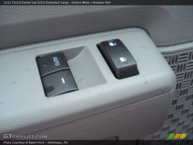 Oxford White / Medium Flint 2012 Ford E Series Van E250 Extended Cargo