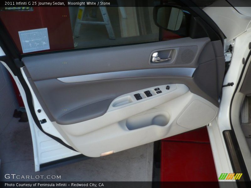 Moonlight White / Stone 2011 Infiniti G 25 Journey Sedan