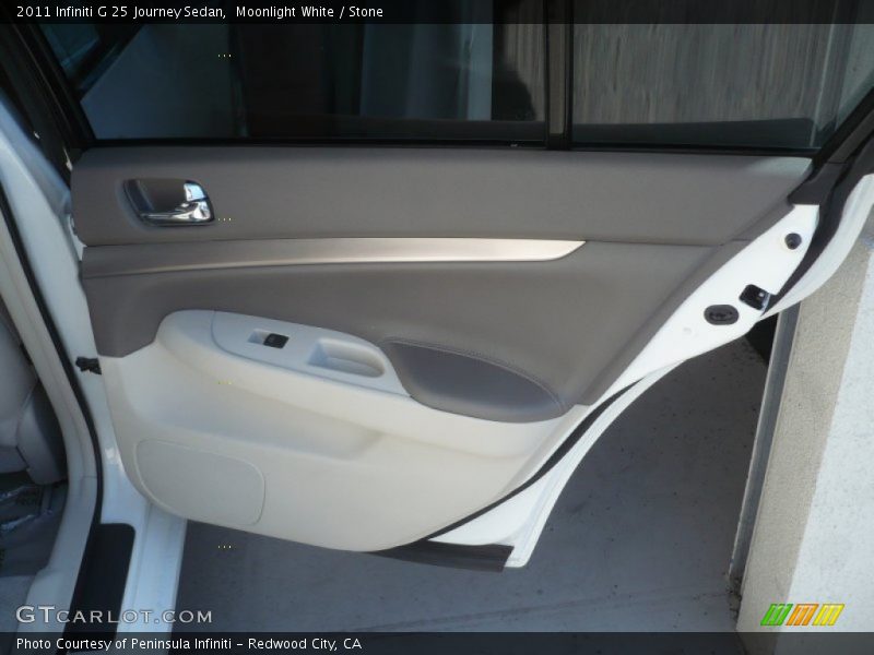 Moonlight White / Stone 2011 Infiniti G 25 Journey Sedan