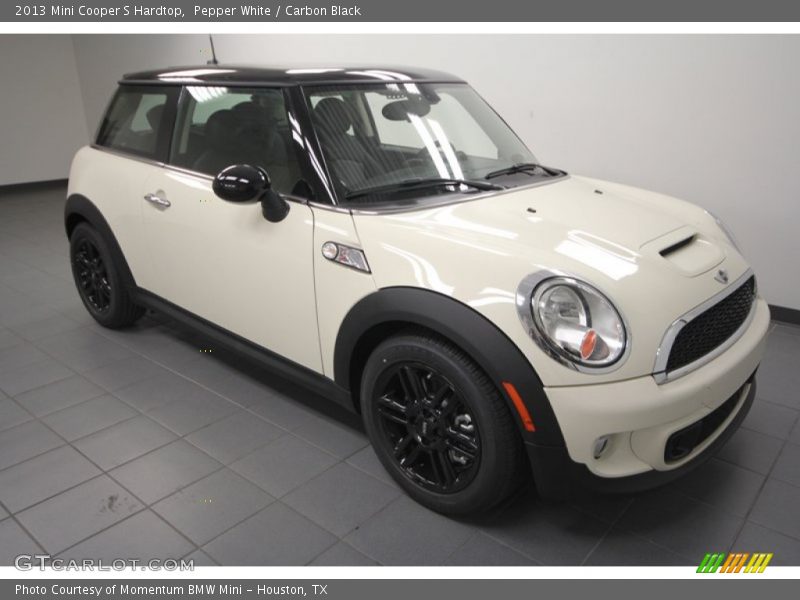 Pepper White / Carbon Black 2013 Mini Cooper S Hardtop