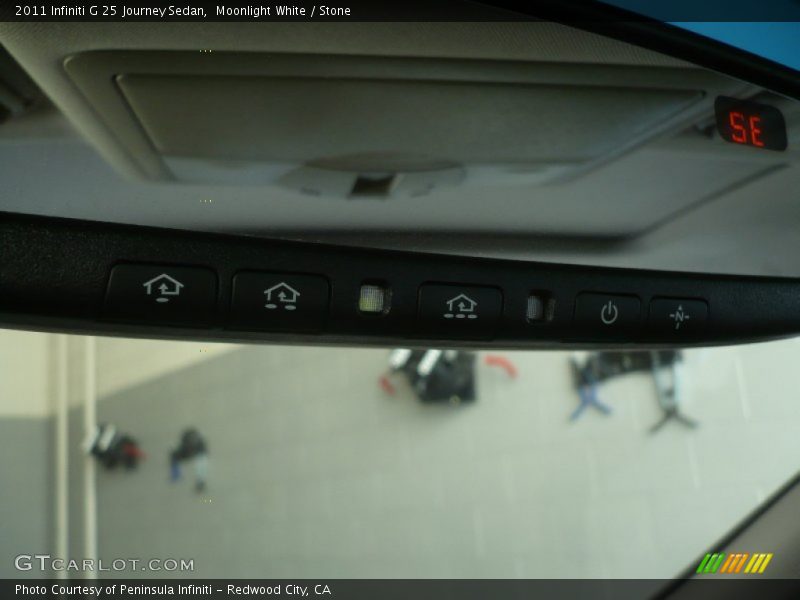 Moonlight White / Stone 2011 Infiniti G 25 Journey Sedan