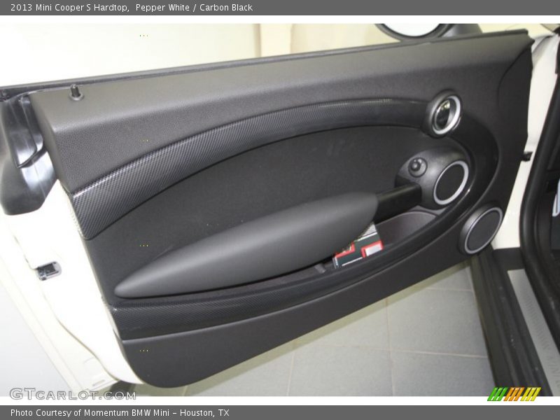 Pepper White / Carbon Black 2013 Mini Cooper S Hardtop
