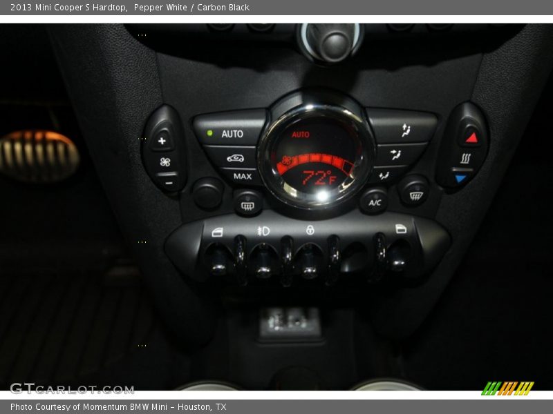 Pepper White / Carbon Black 2013 Mini Cooper S Hardtop