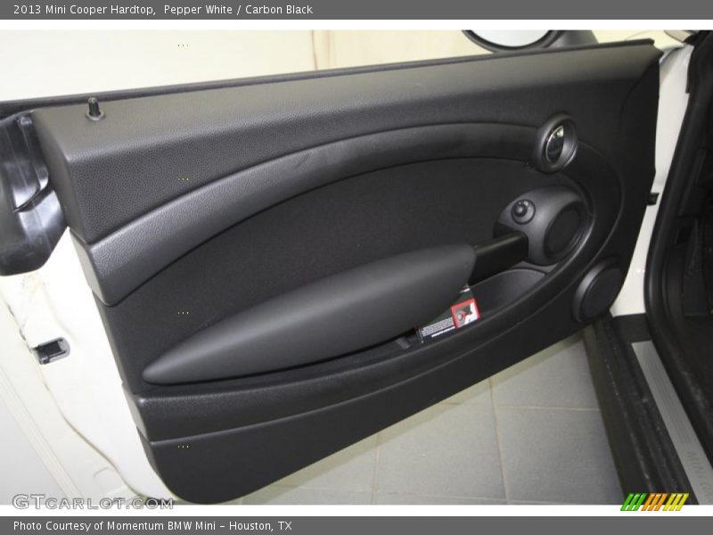 Pepper White / Carbon Black 2013 Mini Cooper Hardtop