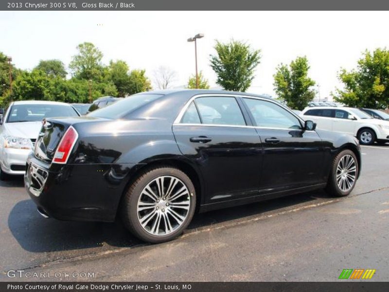 Gloss Black / Black 2013 Chrysler 300 S V8