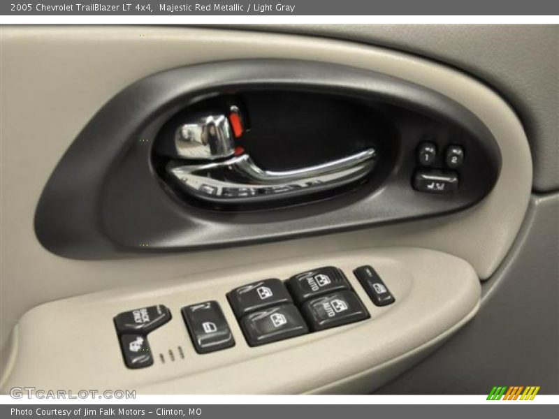 Majestic Red Metallic / Light Gray 2005 Chevrolet TrailBlazer LT 4x4