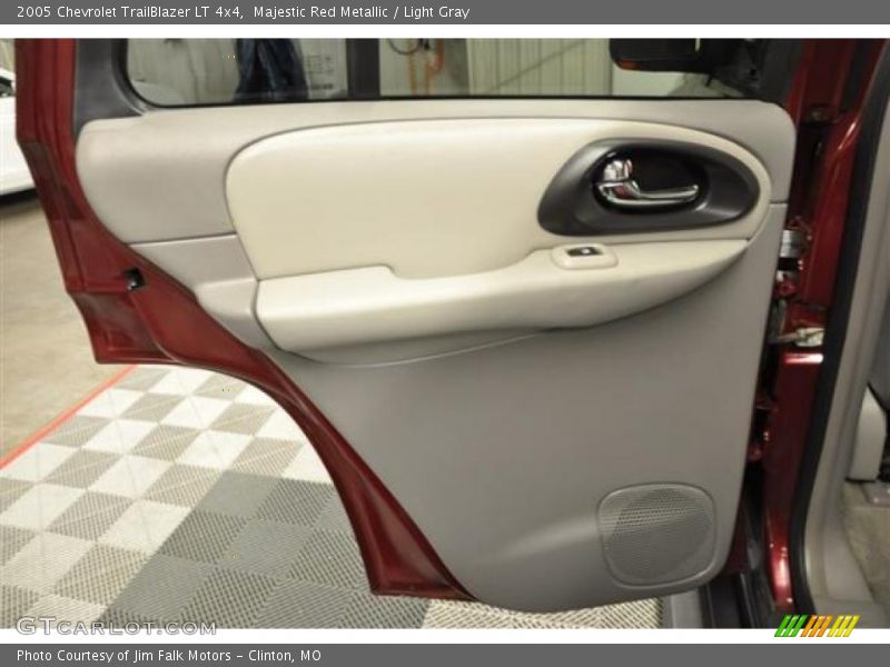 Majestic Red Metallic / Light Gray 2005 Chevrolet TrailBlazer LT 4x4