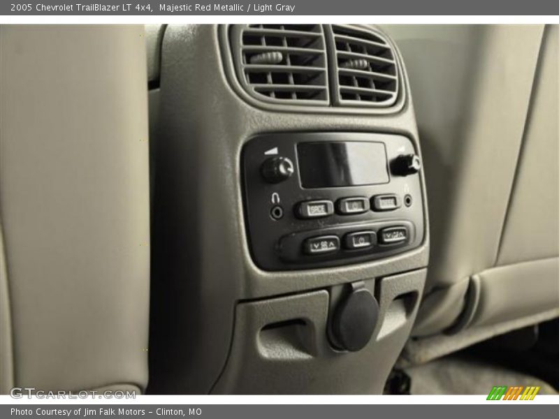 Majestic Red Metallic / Light Gray 2005 Chevrolet TrailBlazer LT 4x4