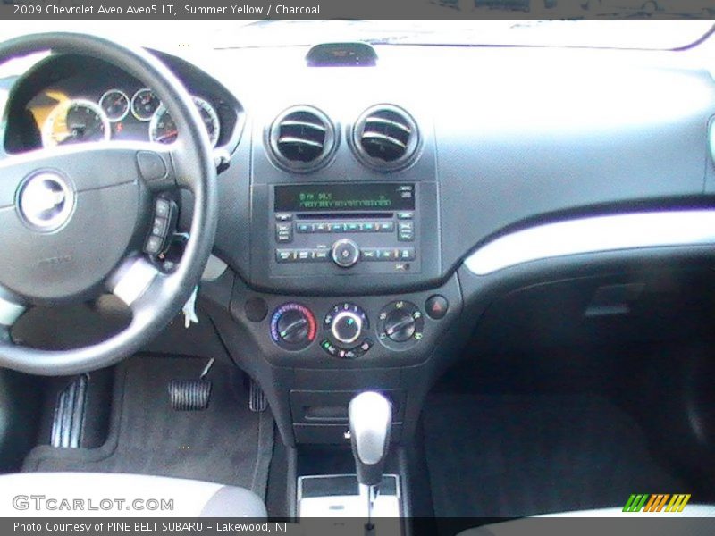 Summer Yellow / Charcoal 2009 Chevrolet Aveo Aveo5 LT