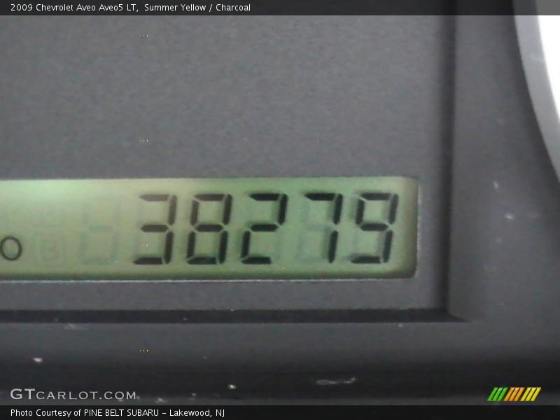 Summer Yellow / Charcoal 2009 Chevrolet Aveo Aveo5 LT