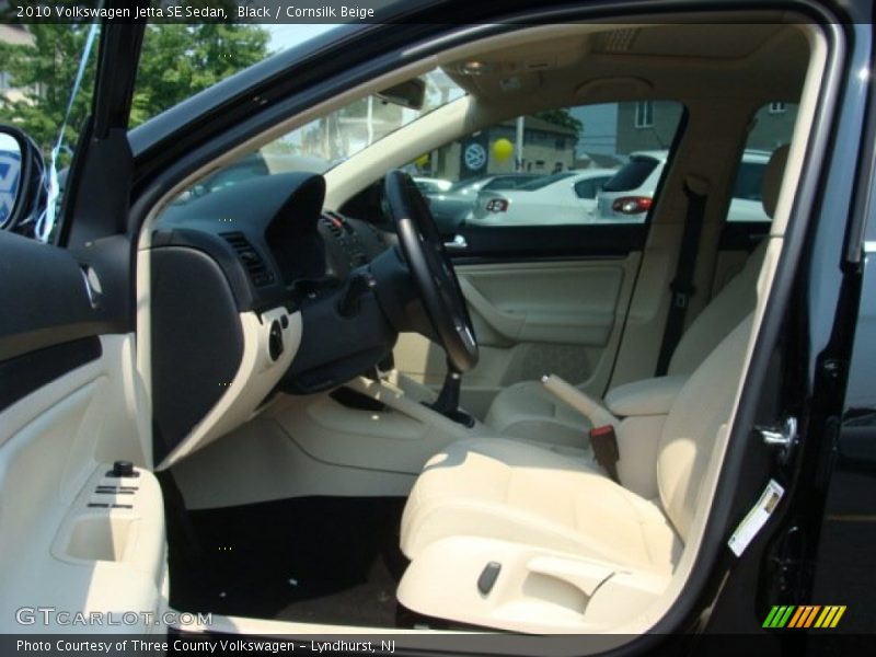 Black / Cornsilk Beige 2010 Volkswagen Jetta SE Sedan
