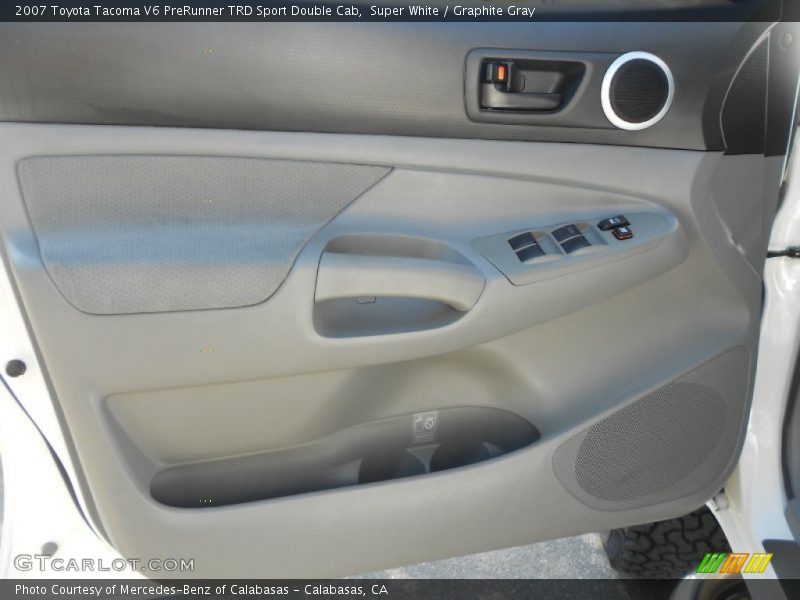 Super White / Graphite Gray 2007 Toyota Tacoma V6 PreRunner TRD Sport Double Cab