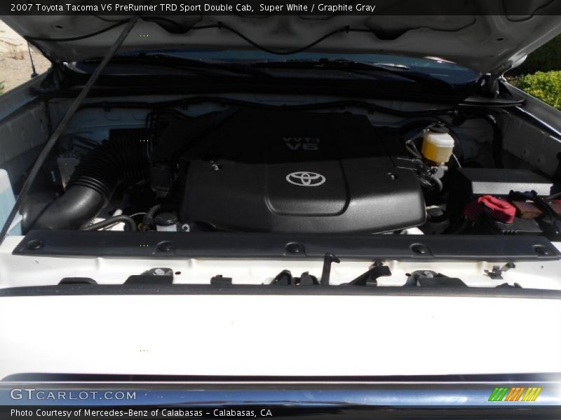 Super White / Graphite Gray 2007 Toyota Tacoma V6 PreRunner TRD Sport Double Cab