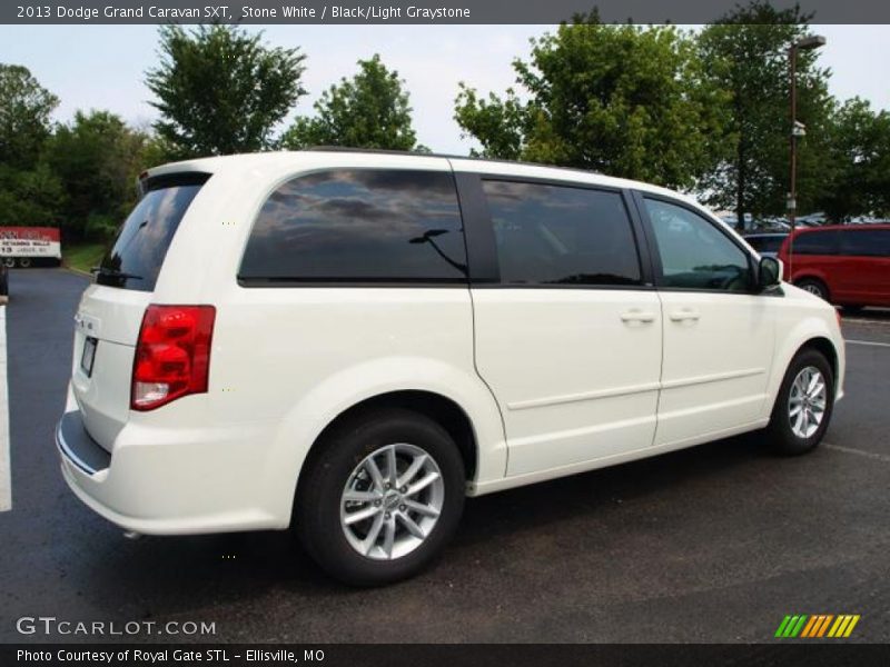 Stone White / Black/Light Graystone 2013 Dodge Grand Caravan SXT