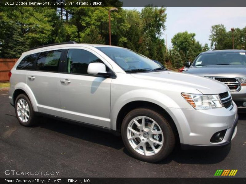 Bright Silver Metallic / Black 2013 Dodge Journey SXT