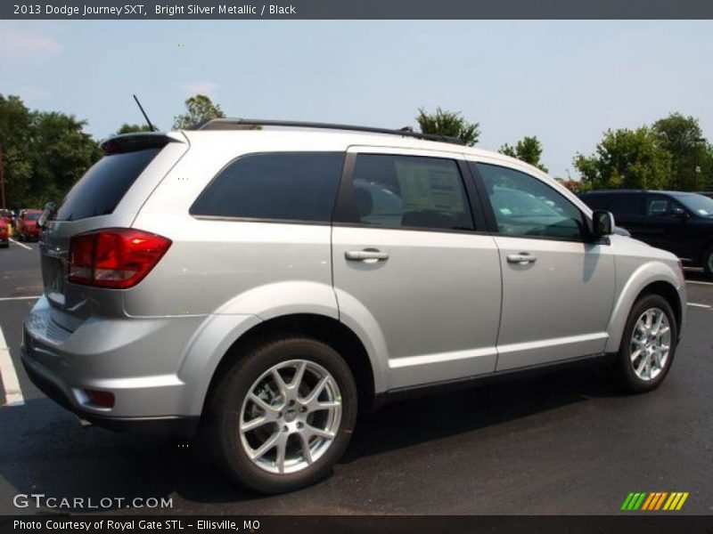 Bright Silver Metallic / Black 2013 Dodge Journey SXT