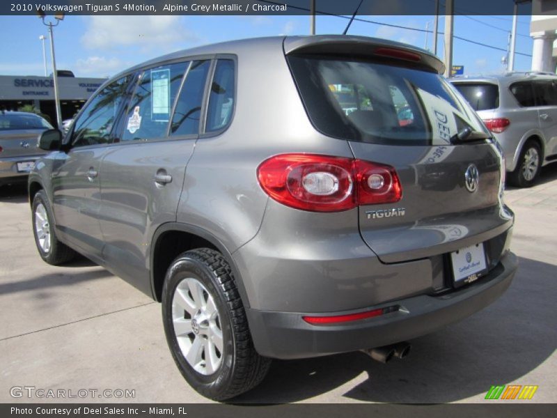 Alpine Grey Metallic / Charcoal 2010 Volkswagen Tiguan S 4Motion