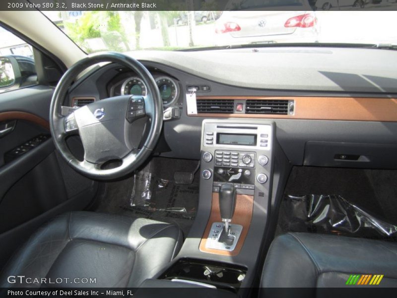 Black Stone / Anthracite Black 2009 Volvo S80 3.2