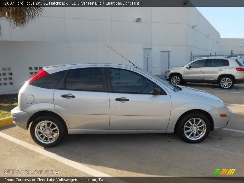 CD Silver Metallic / Charcoal/Light Flint 2007 Ford Focus ZX5 SE Hatchback