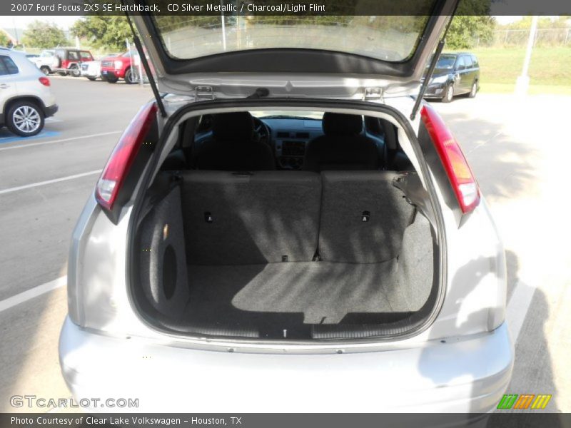 CD Silver Metallic / Charcoal/Light Flint 2007 Ford Focus ZX5 SE Hatchback
