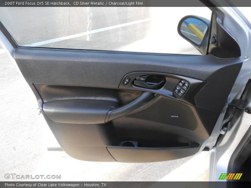 CD Silver Metallic / Charcoal/Light Flint 2007 Ford Focus ZX5 SE Hatchback