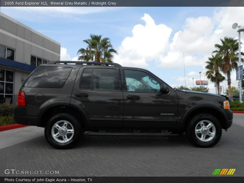 Mineral Grey Metallic / Midnight Grey 2005 Ford Explorer XLS