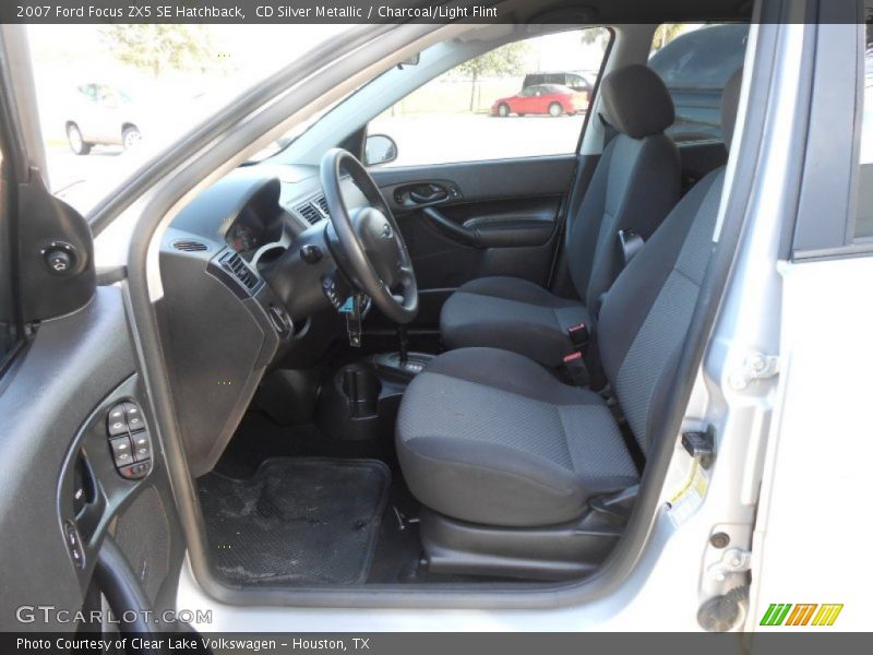 CD Silver Metallic / Charcoal/Light Flint 2007 Ford Focus ZX5 SE Hatchback