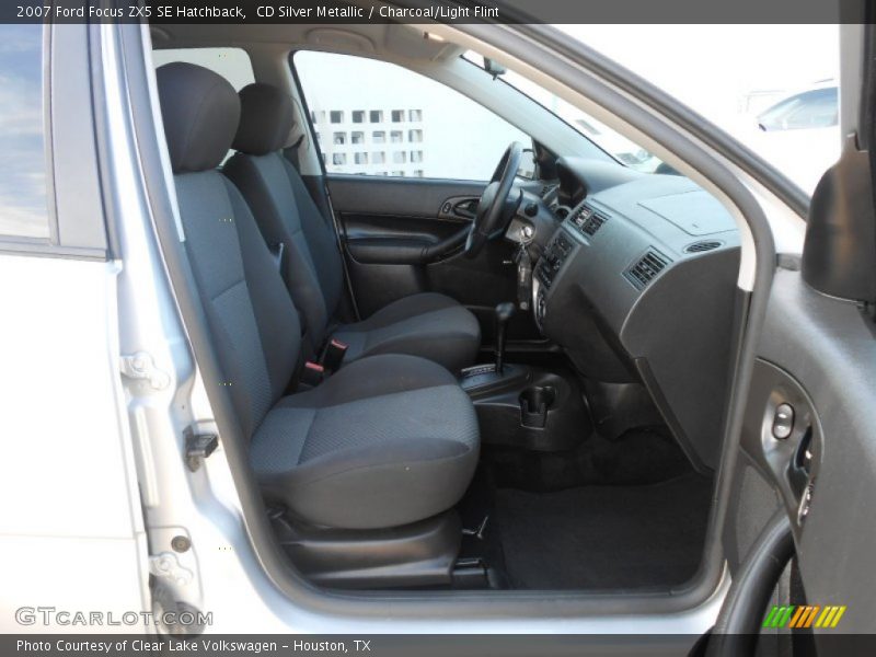CD Silver Metallic / Charcoal/Light Flint 2007 Ford Focus ZX5 SE Hatchback