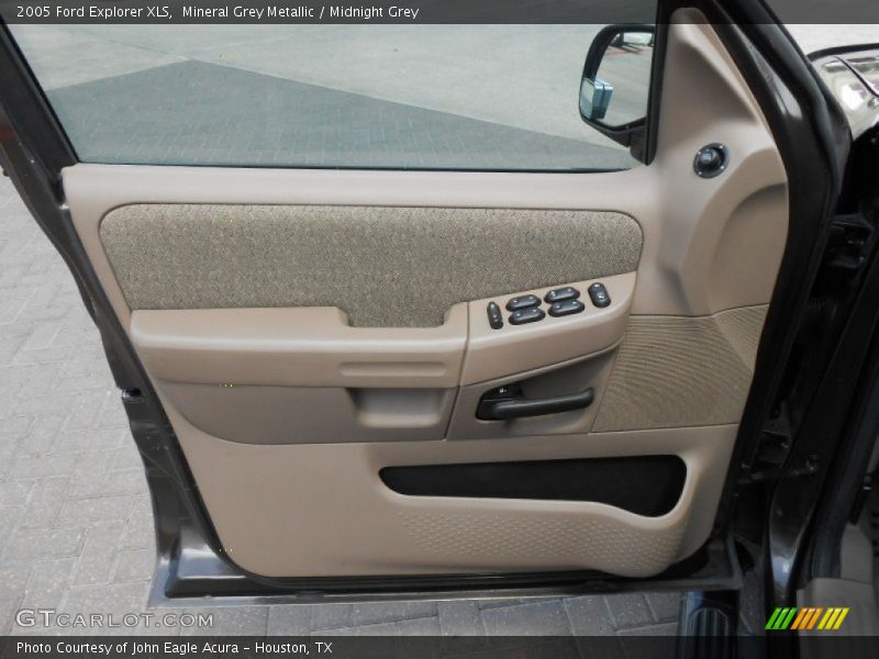 Mineral Grey Metallic / Midnight Grey 2005 Ford Explorer XLS